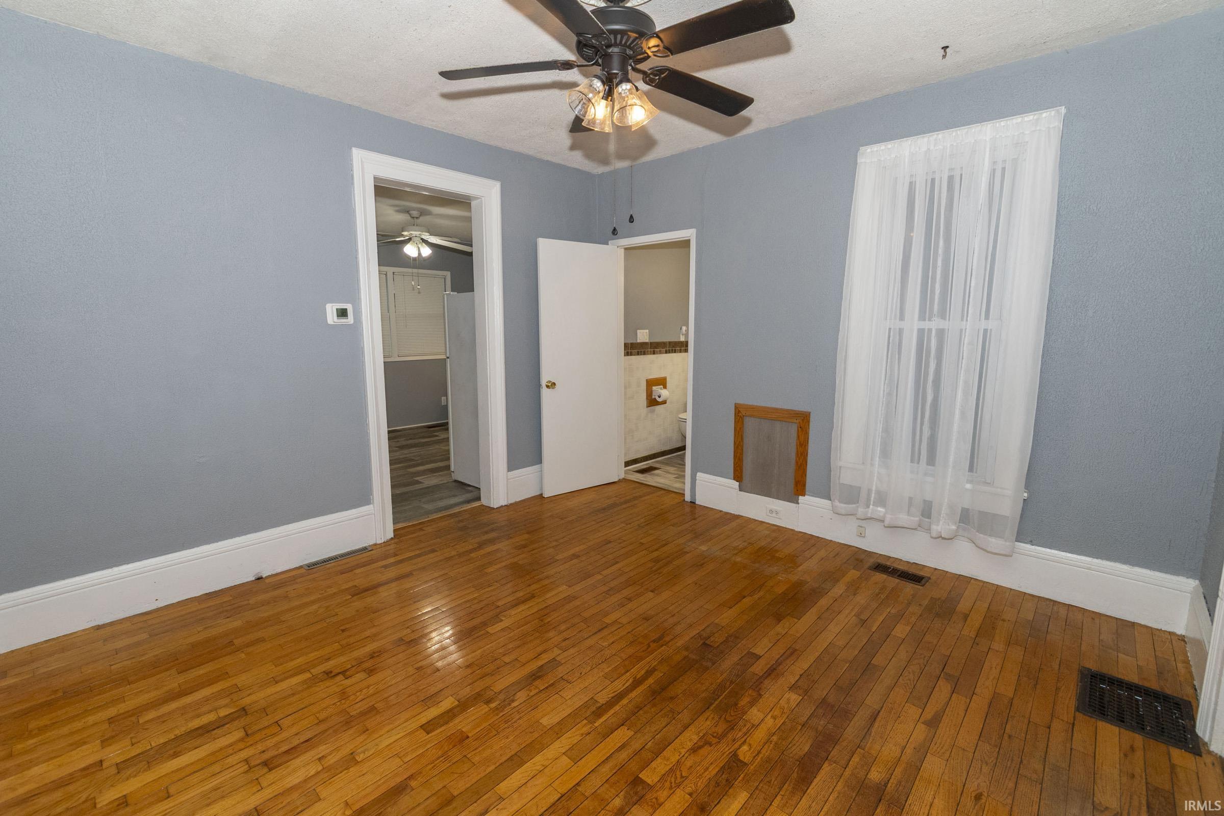 807 Emerson Street Goshen IN 46526
