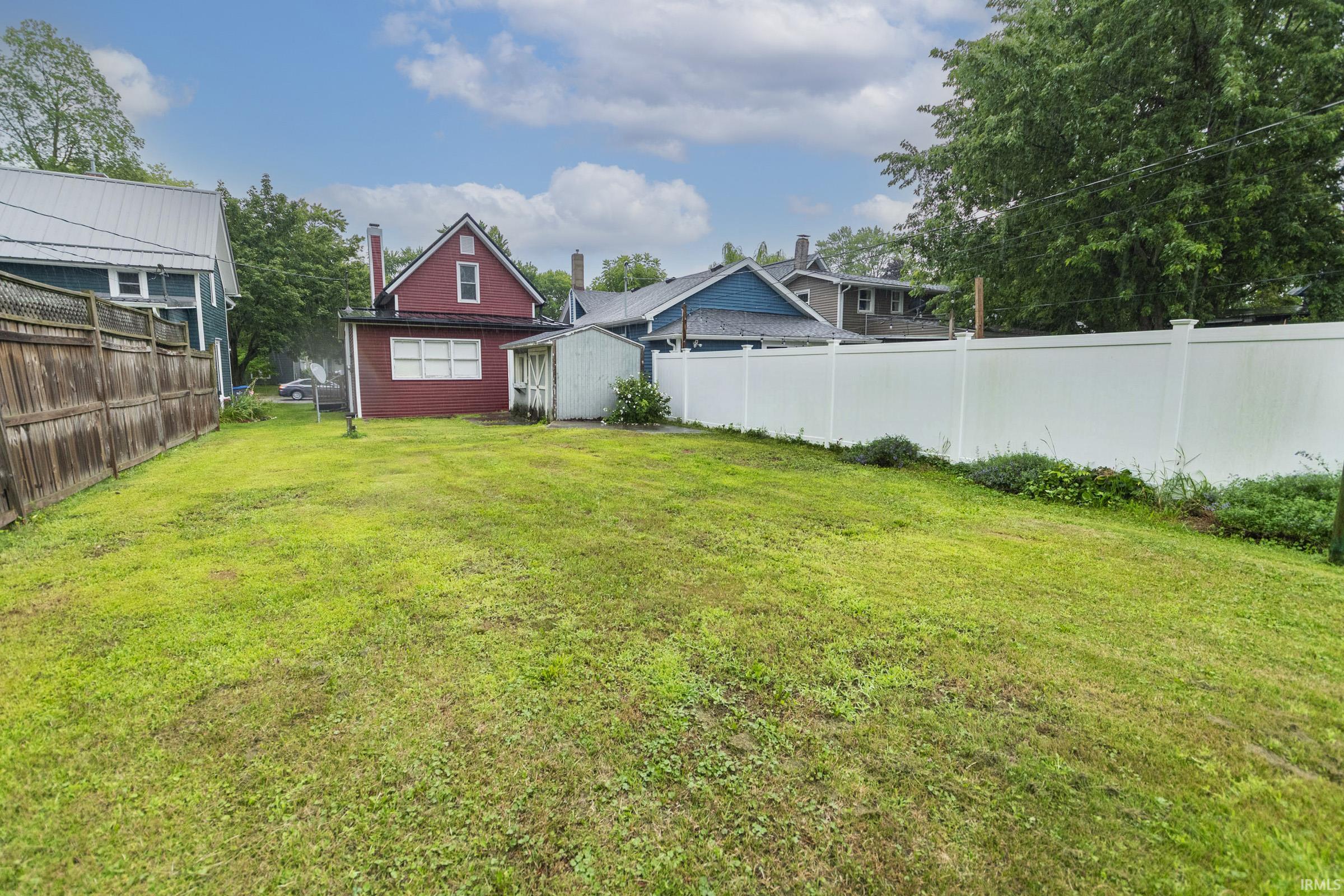 807 Emerson Street Goshen IN 46526