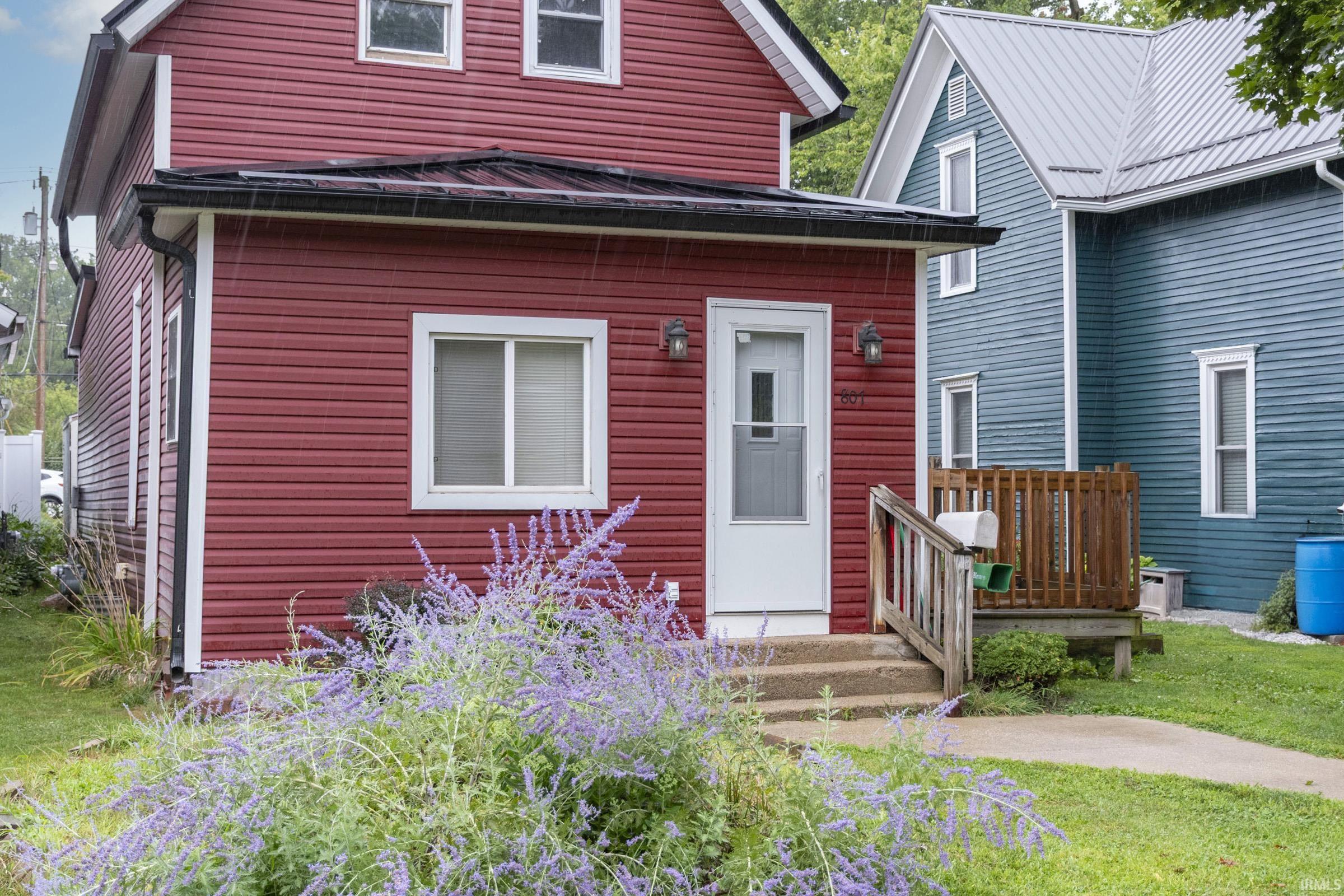 807 Emerson Street Goshen IN 46526