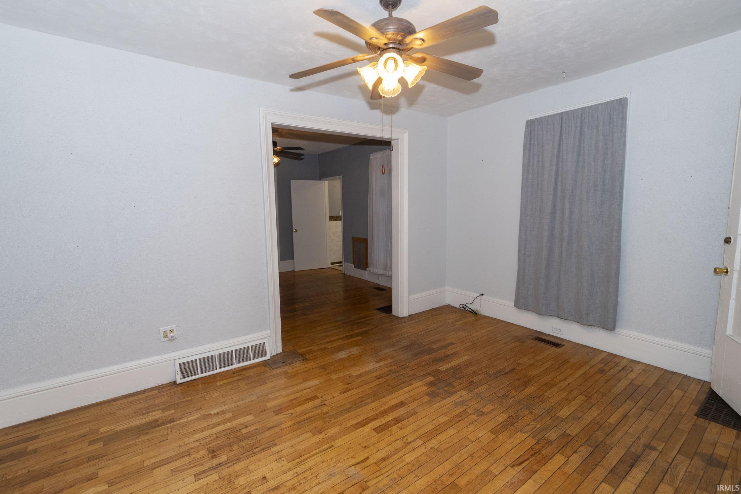 807 Emerson Street Goshen IN 46526