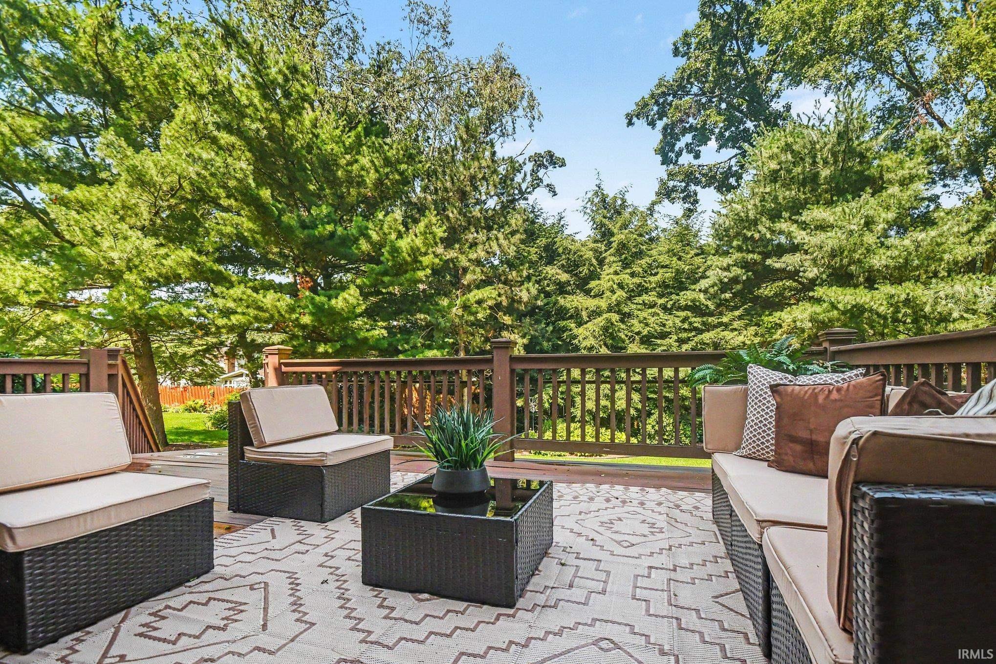 52611 Spring Valley Lane Granger IN 46530