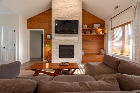 175 Mockingbird Lane Warsaw IN 46580