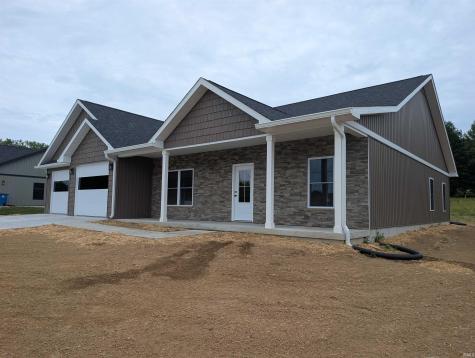217 Poplar Street Loogootee IN 47553