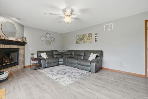 216 Old Bog Road Avilla IN 46710