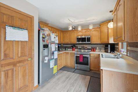 216 Old Bog Road Avilla IN 46710