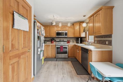 216 Old Bog Road Avilla IN 46710