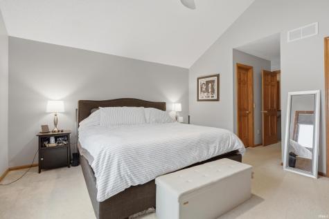 216 Old Bog Road Avilla IN 46710