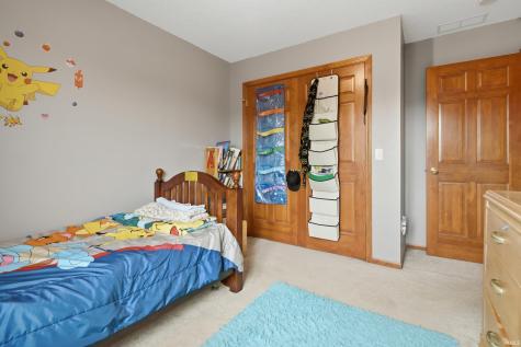 216 Old Bog Road Avilla IN 46710