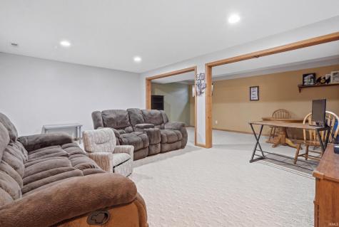 216 Old Bog Road Avilla IN 46710
