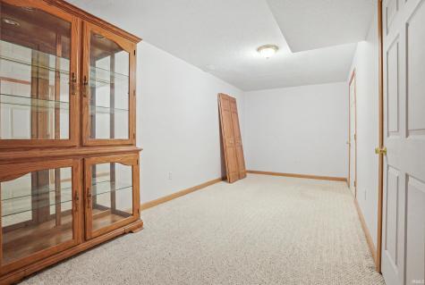 216 Old Bog Road Avilla IN 46710