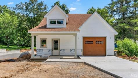 1829 S Maxwell Street Bloomington IN 47401