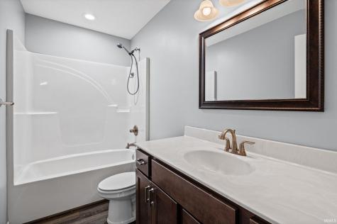 136 Abbey Lane Crawfordsville IN 47933