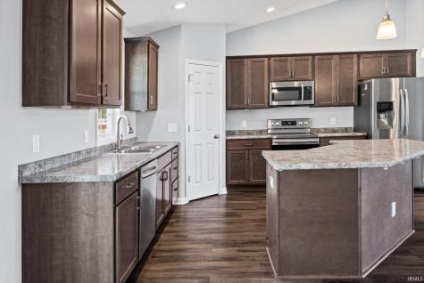 136 Abbey Lane Crawfordsville IN 47933