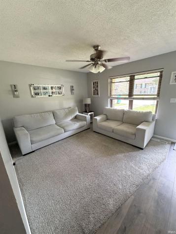 508 Strawberry Hill Road Evansville IN 47711