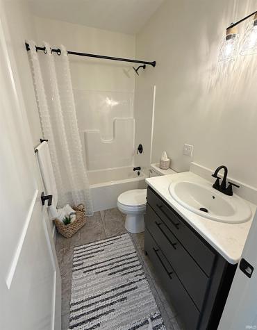 405 SE 12th Street Washington IN 47501