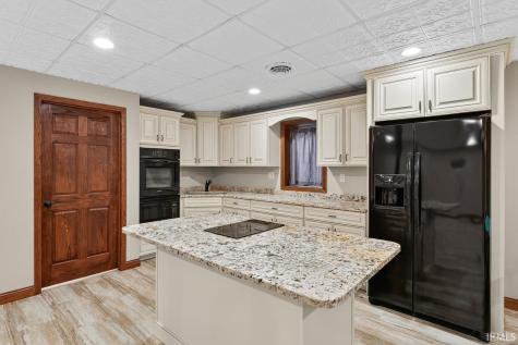 3482 W 650 S Rossville IN 46065