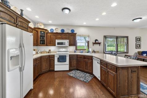 3482 W 650 S Rossville IN 46065