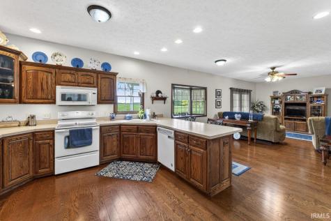 3482 W 650 S Rossville IN 46065