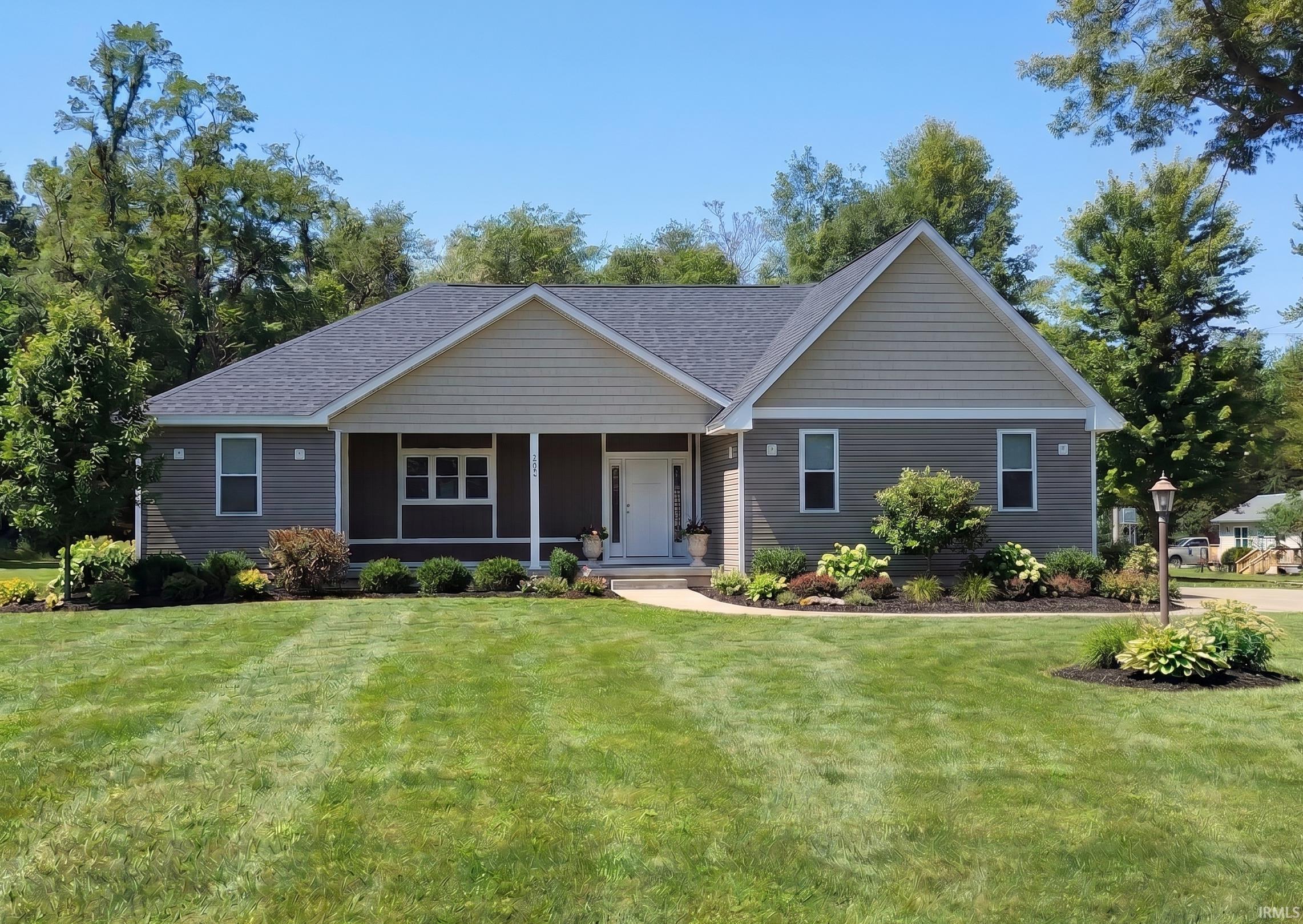 809 E Culver Road Knox IN 46534