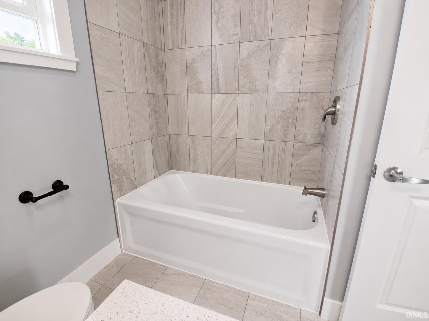 809 E Culver Road Knox IN 46534