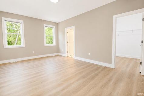 809 E Culver Road Knox IN 46534