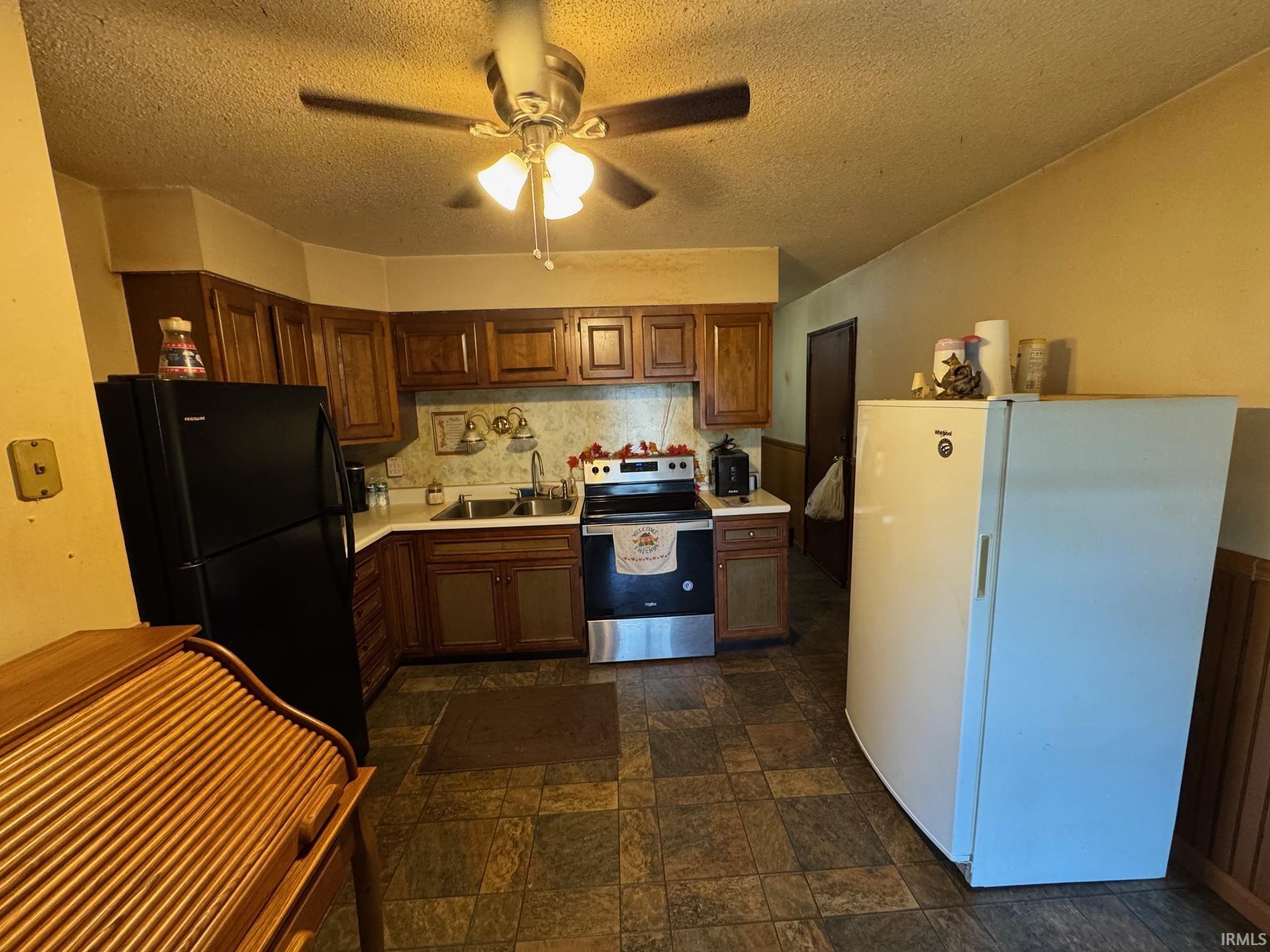 1426 Elm Street Rochester IN 46975