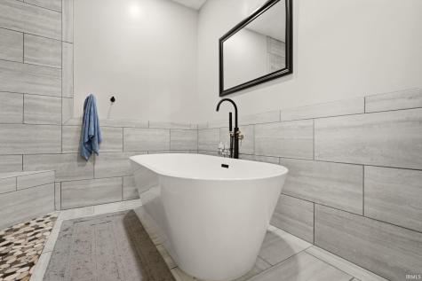 2457 W 1100 N Markle IN 46770