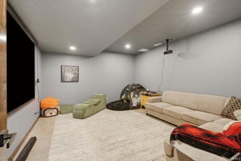 2457 W 1100 N Markle IN 46770