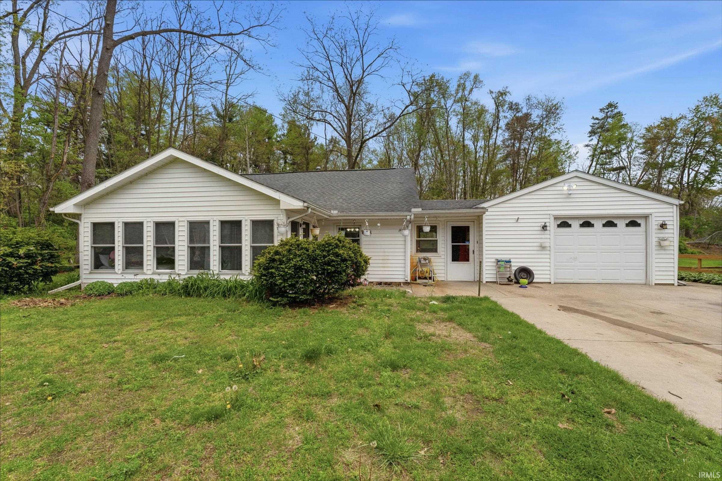 26281 Stroup Street South Bend IN 46628