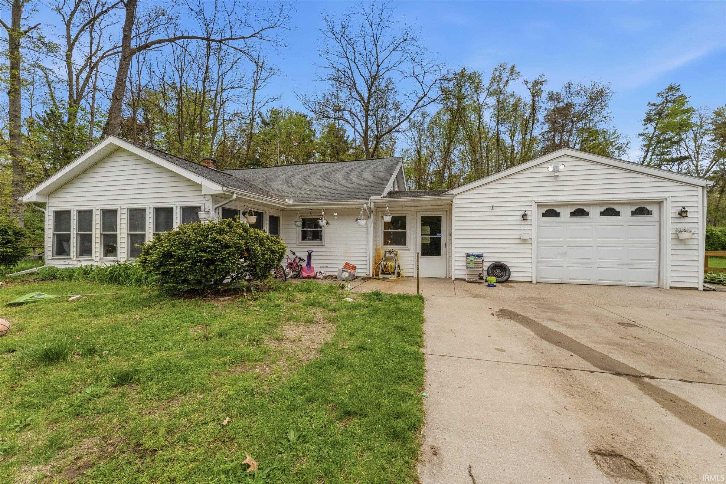 26281 Stroup Street South Bend IN 46628