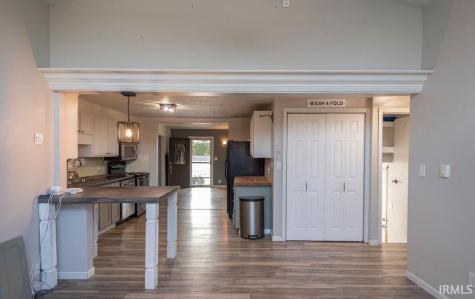 245 W Whitley Street Churubusco IN 46723