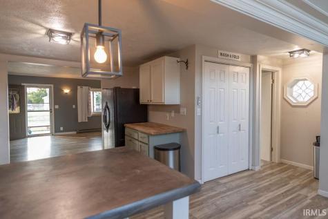 245 W Whitley Street Churubusco IN 46723