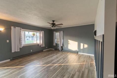 245 W Whitley Street Churubusco IN 46723