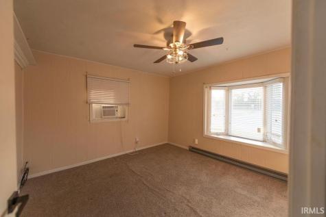 245 W Whitley Street Churubusco IN 46723