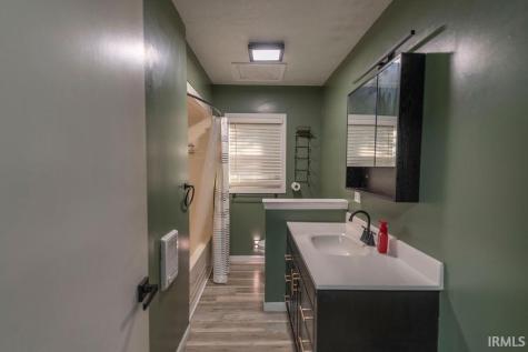 245 W Whitley Street Churubusco IN 46723