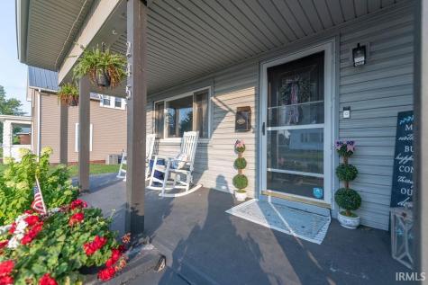 245 W Whitley Street Churubusco IN 46723