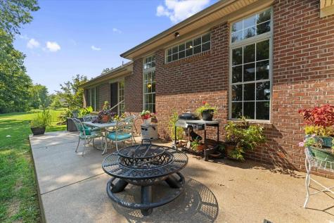 4544 Rimridge Drive Evansville IN 47711