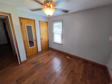 1628 Ritterskamp Avenue Vincennes IN 47591