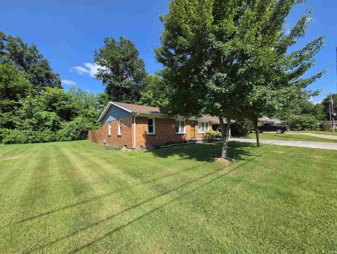 1628 Ritterskamp Avenue Vincennes IN 47591