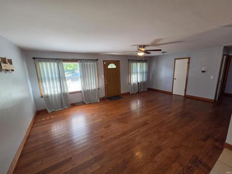1628 Ritterskamp Avenue Vincennes IN 47591
