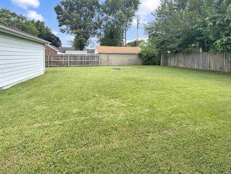 2555 N Evans Street Evansville IN 47711