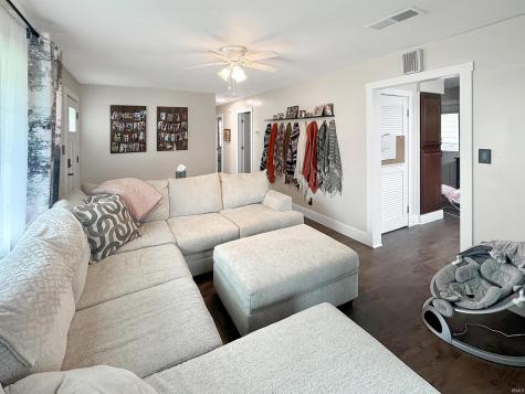 2555 N Evans Street Evansville IN 47711