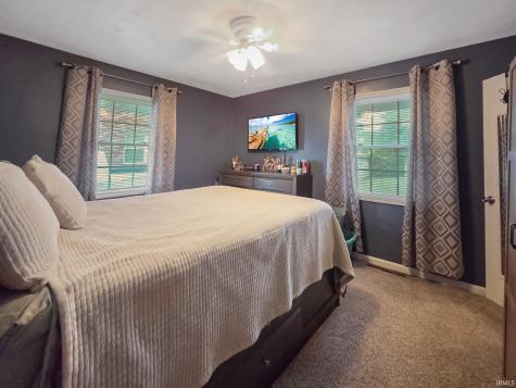 2555 N Evans Street Evansville IN 47711