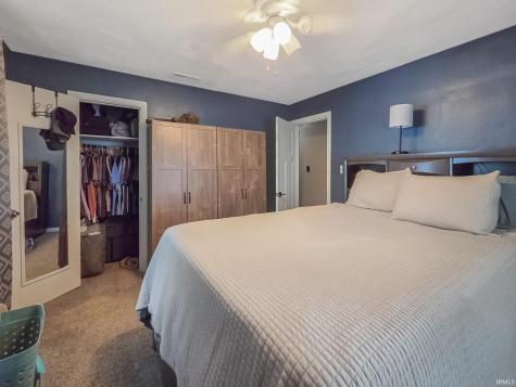 2555 N Evans Street Evansville IN 47711