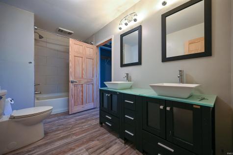 2263 S 1300 East Greentown IN 46936