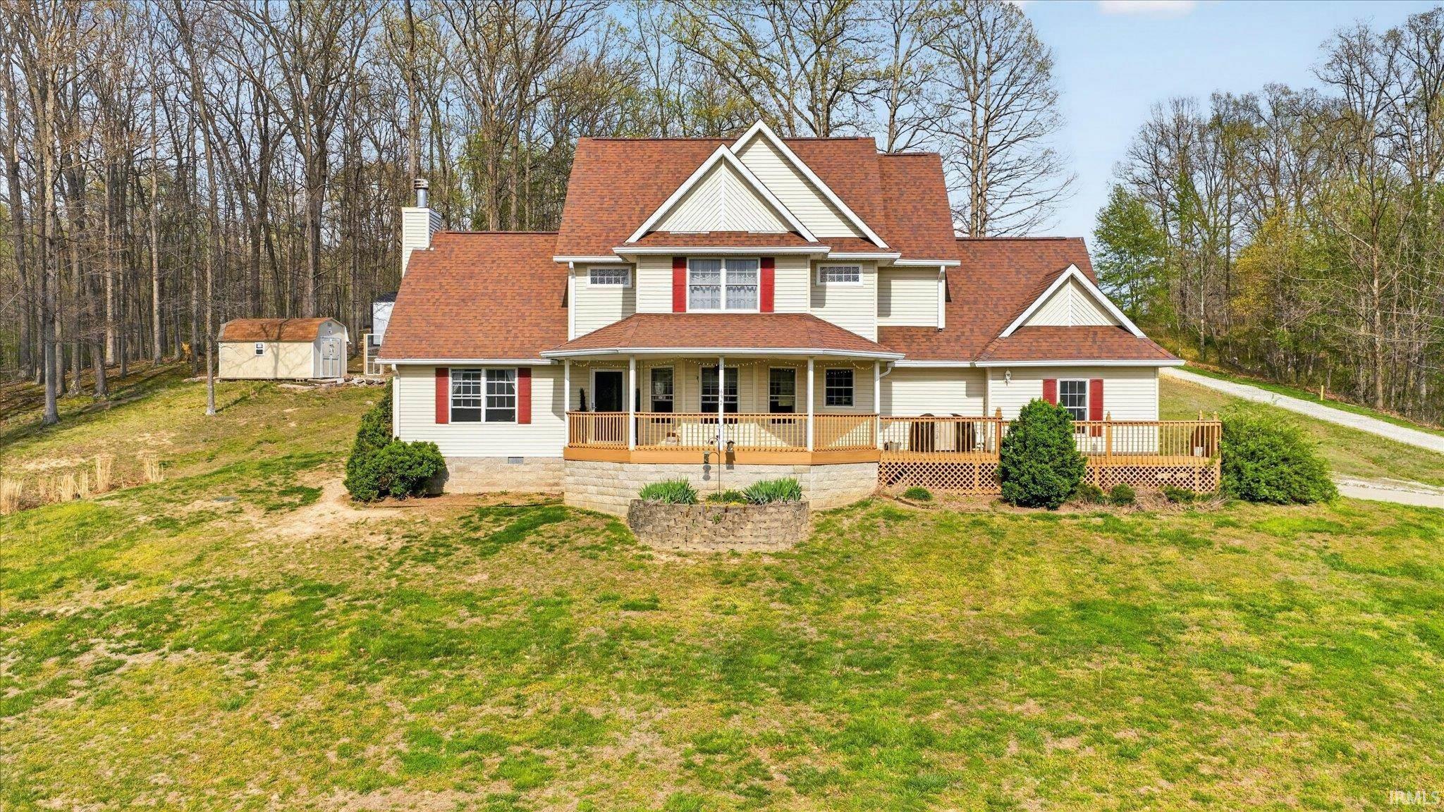 692 N Parker Lane Bloomfield IN 47424