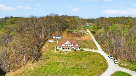 692 N Parker Lane Bloomfield IN 47424
