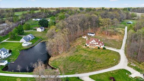 692 N Parker Lane Bloomfield IN 47424