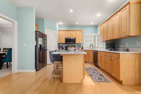 51251 Windy Willow Court South Bend IN 46628