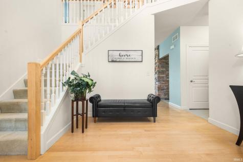 51251 Windy Willow Court South Bend IN 46628
